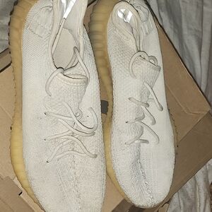 Adidas Yeezy Boost 350 V2 Cream Sneakers